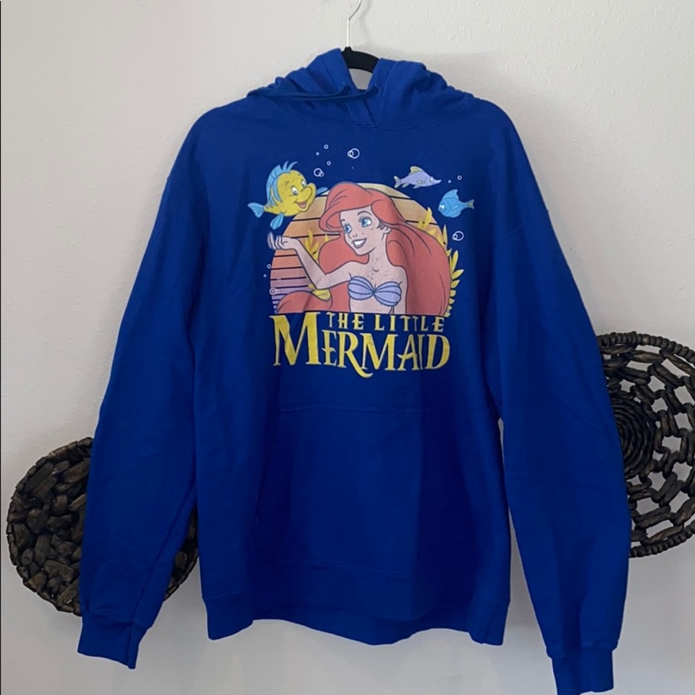 NWT DISNEY The Little Mermaid Ariel Sweatshirt XL